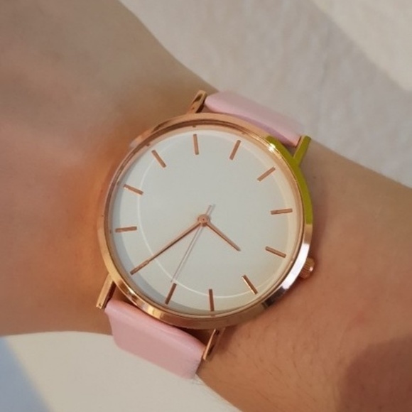 NEW Pink PU Leather Quartz Watch - Picture 3 of 6